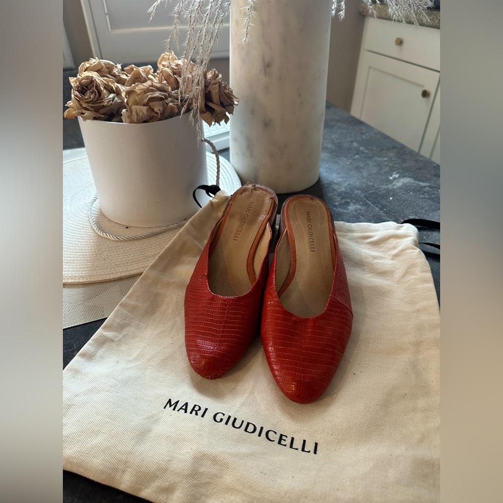 Mari Giudicelli Leblon Lizard Skin Mule Red